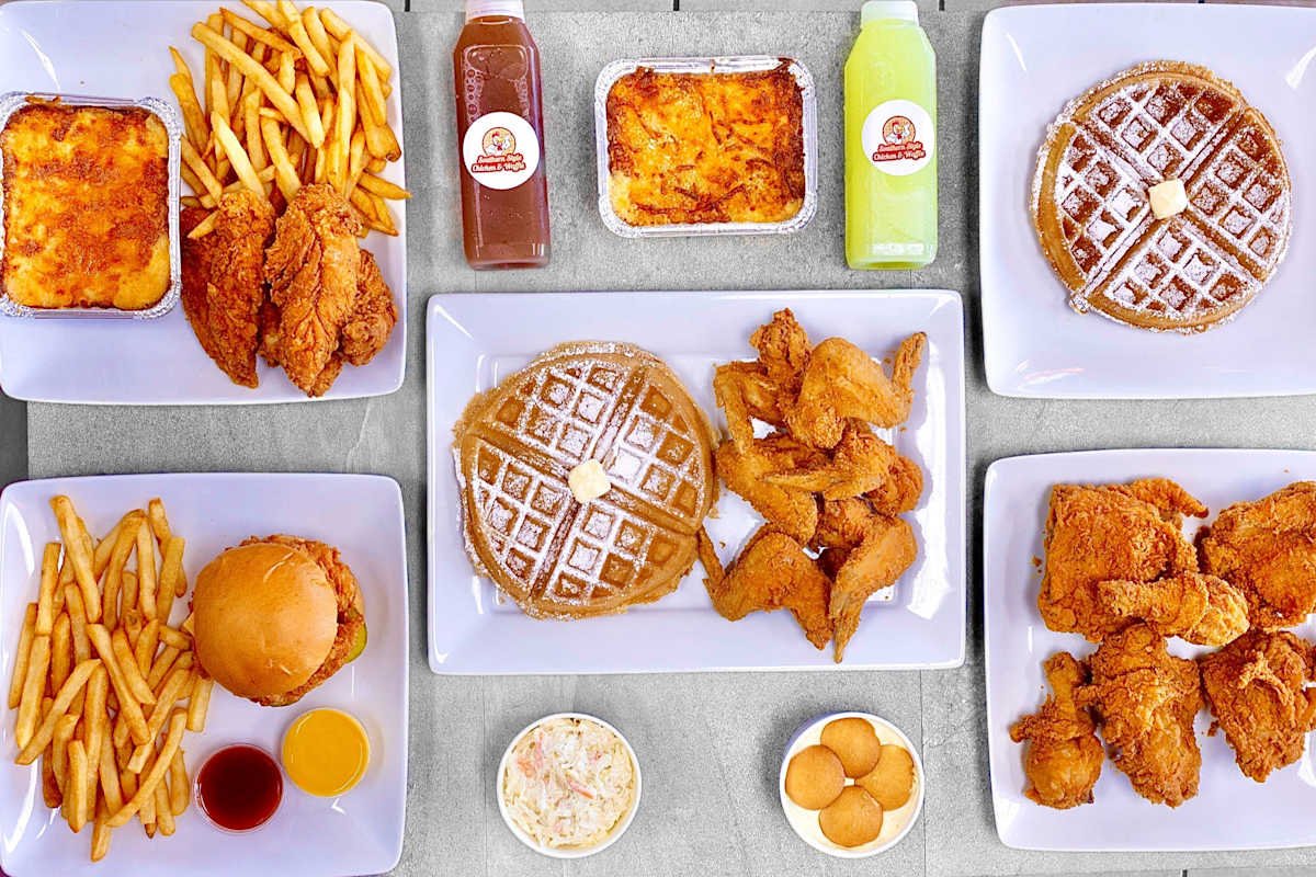 Southern Style Chicken & Waffle — Websearch photo