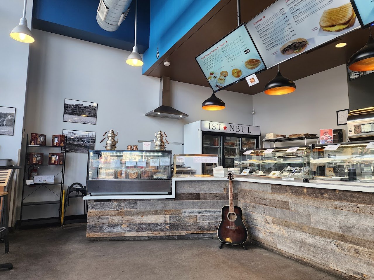 Istanbul Café & Bakery
