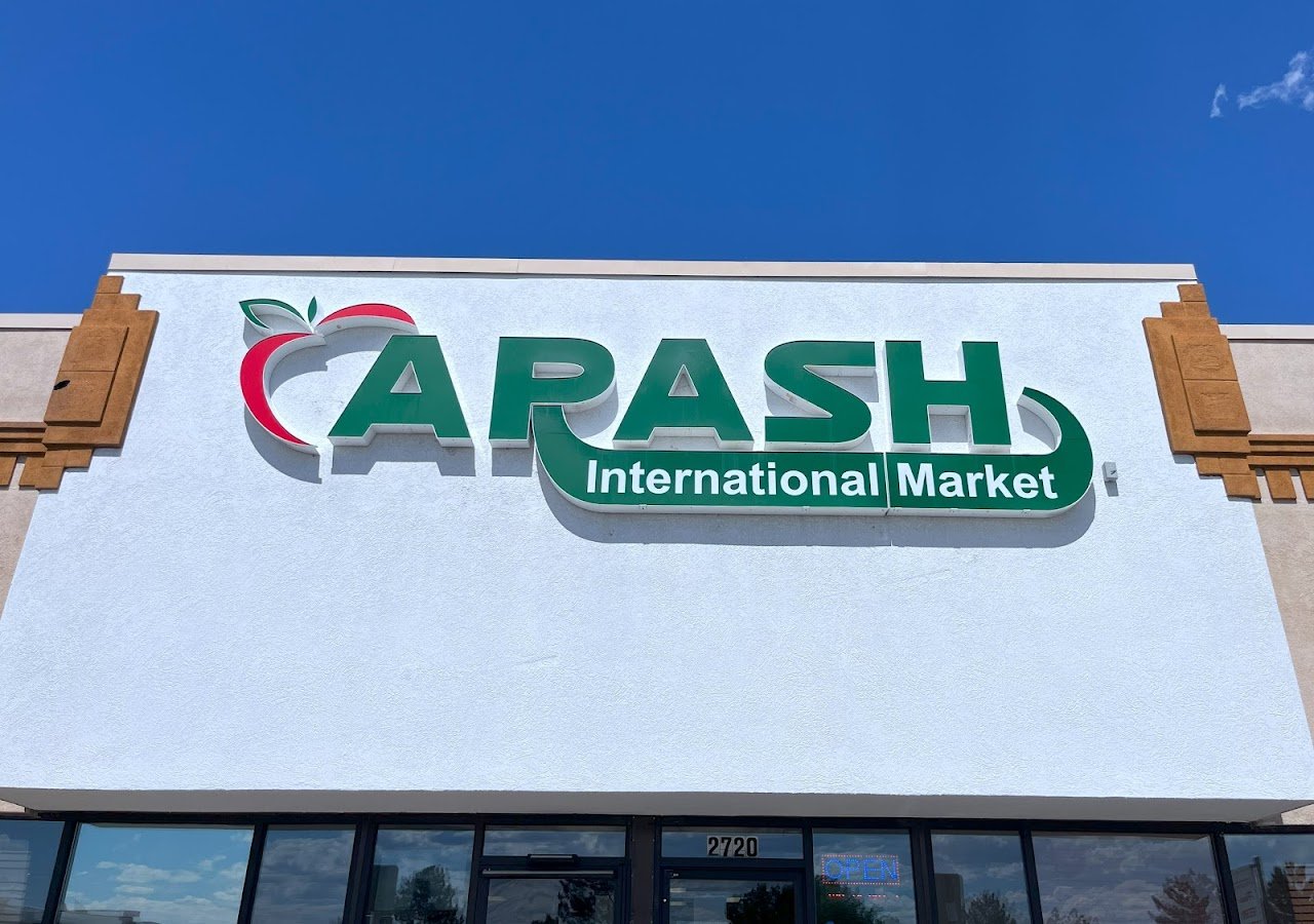 Arash International Market