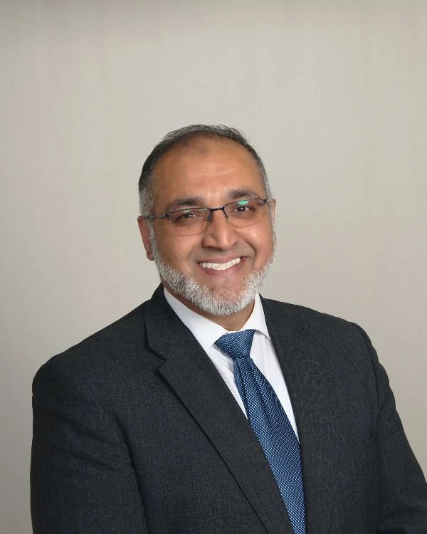 Dr. Umar Haque