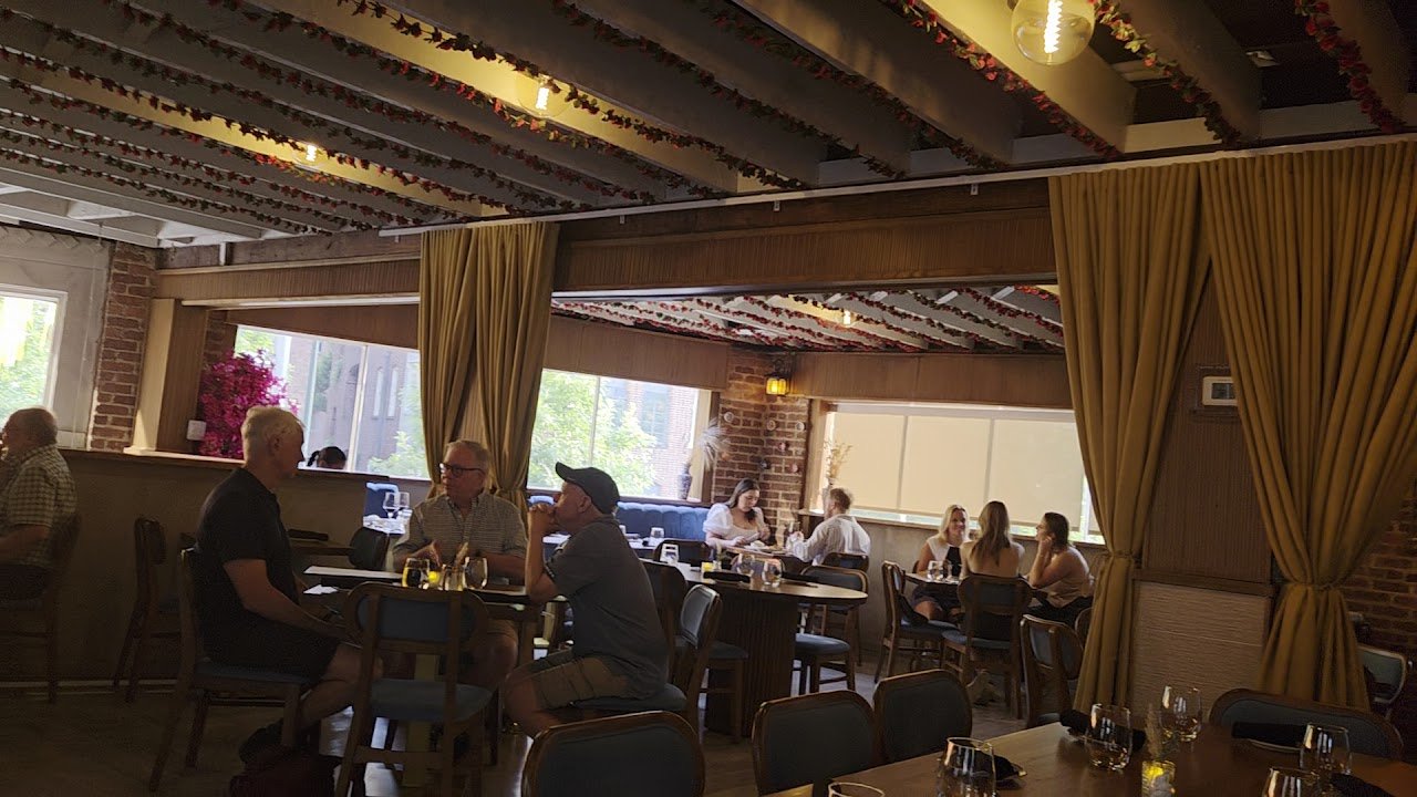 Cafe Agora Midtown