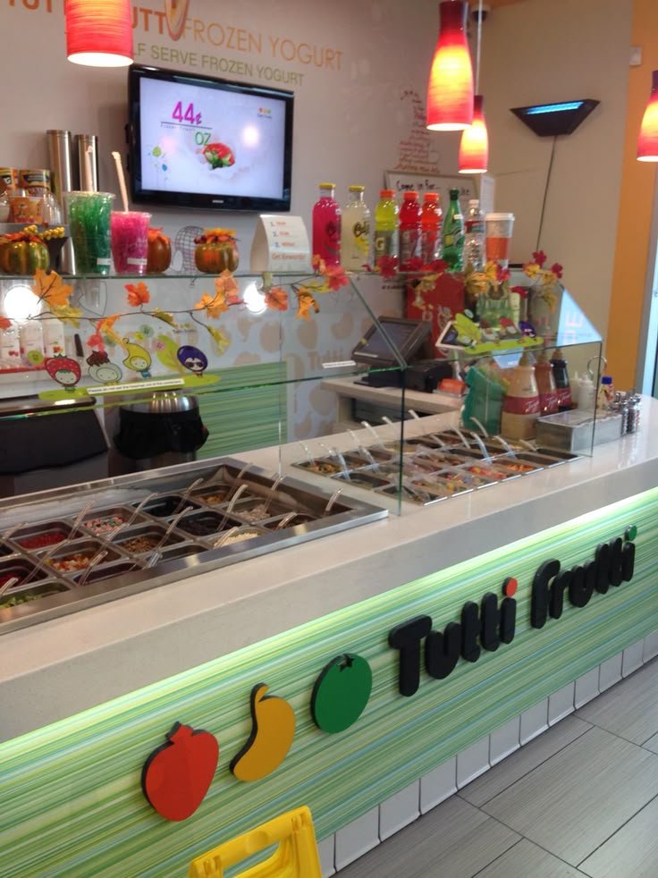 Tutti Frutti Café, photo via a web search