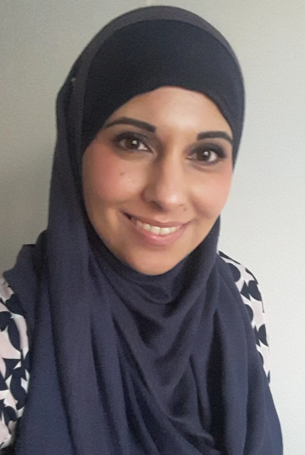 Headshot of Myira Khan