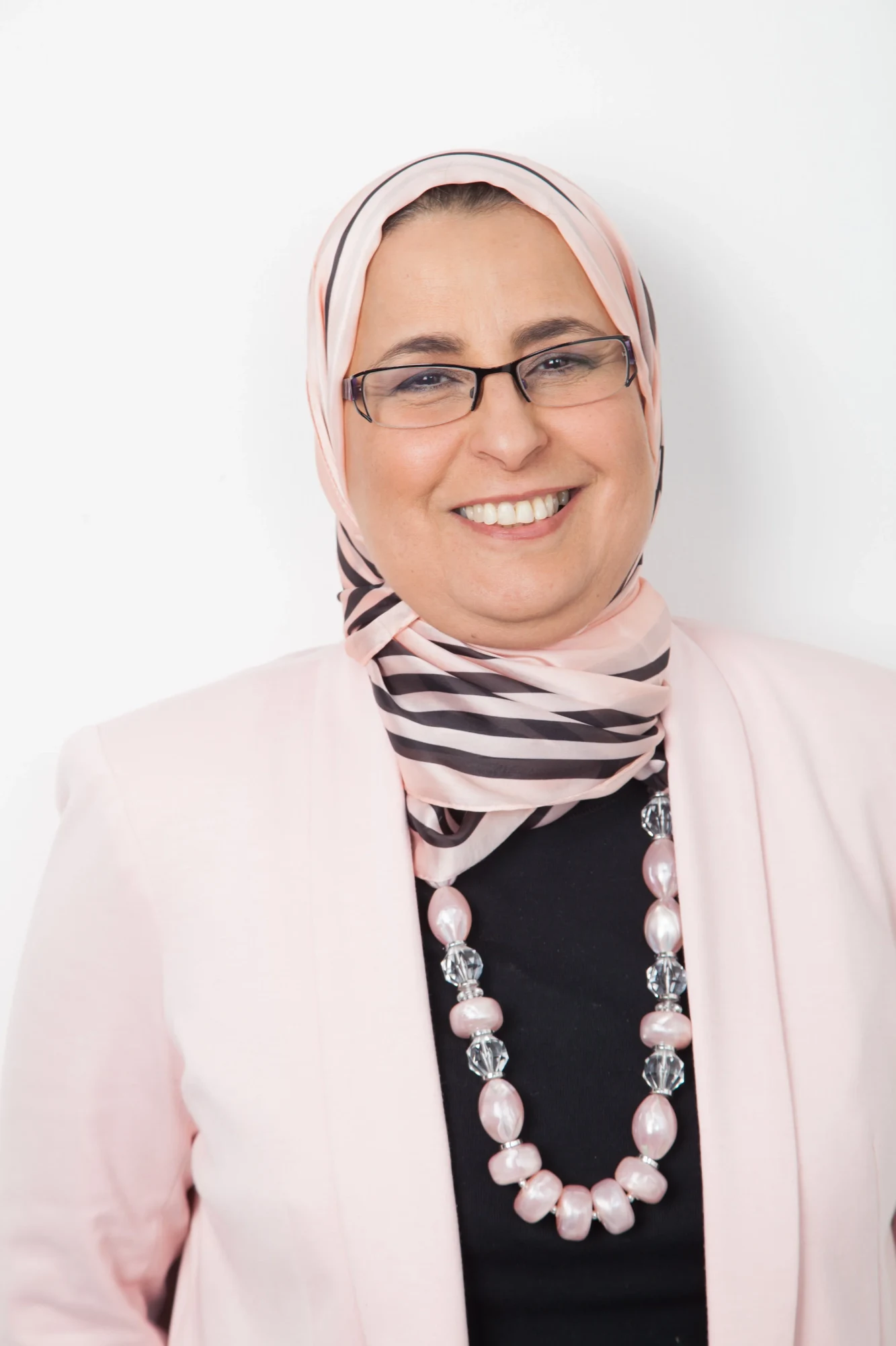 Headshot of Dr Wafaa Eltantawy
