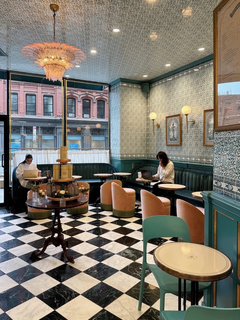 Tres Leeches Café — Websearch photo