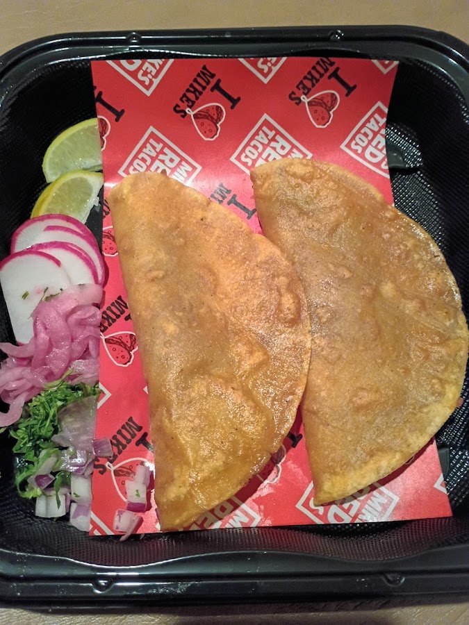 Mike's Red Tacos - Pasadena