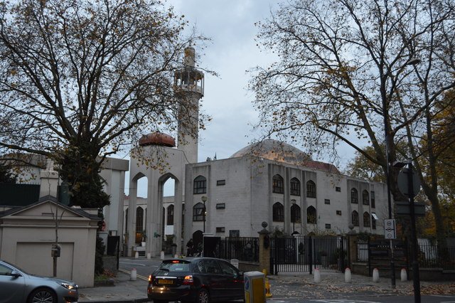 London Central Mosque — Wikimedia photo