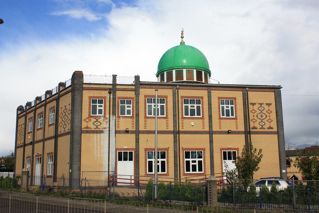 Medina Mosque — Websearch photo