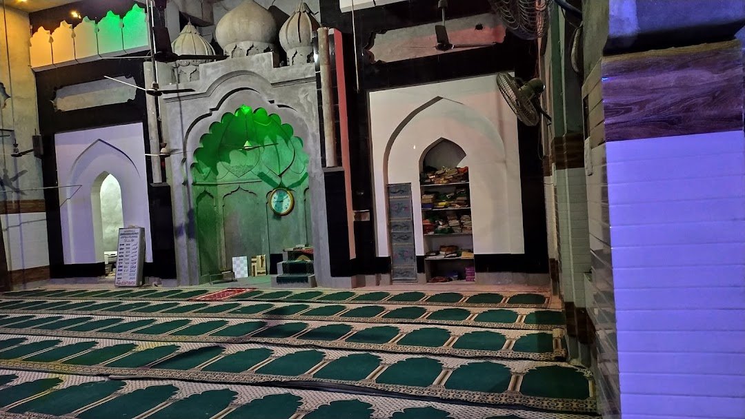 Noorani Masjid — Websearch photo