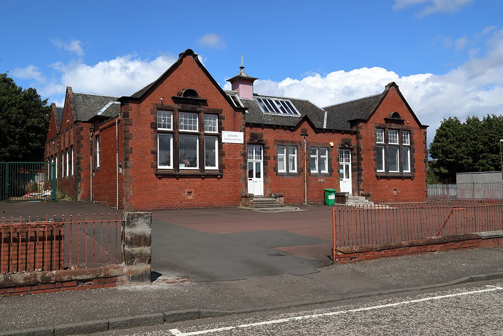 Livingston Masjid & Islamic Centre — Wikimedia photo