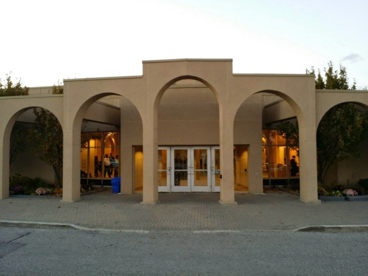 Ismaili Jamatkhana Scarborough — Websearch photo