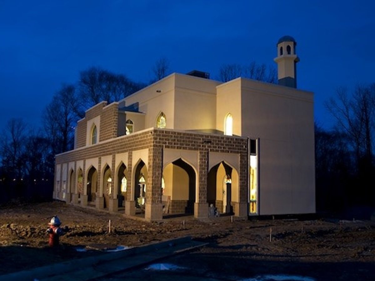 Ahmadiyya Muslim Center — Websearch photo