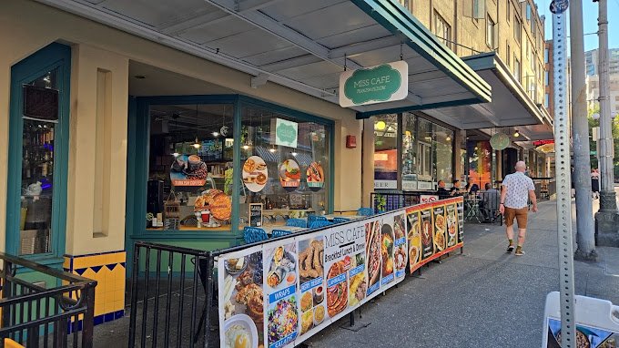 Hummus Café — Zabihah photo