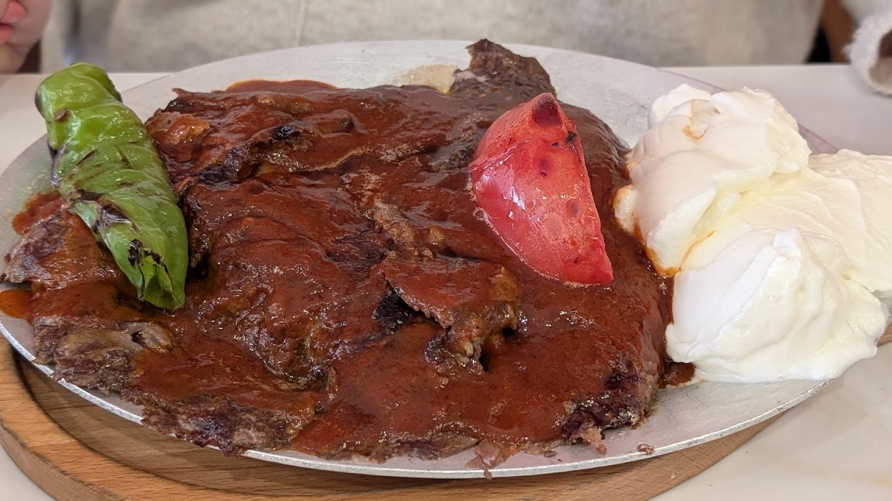 Turkish Lazuri Café
