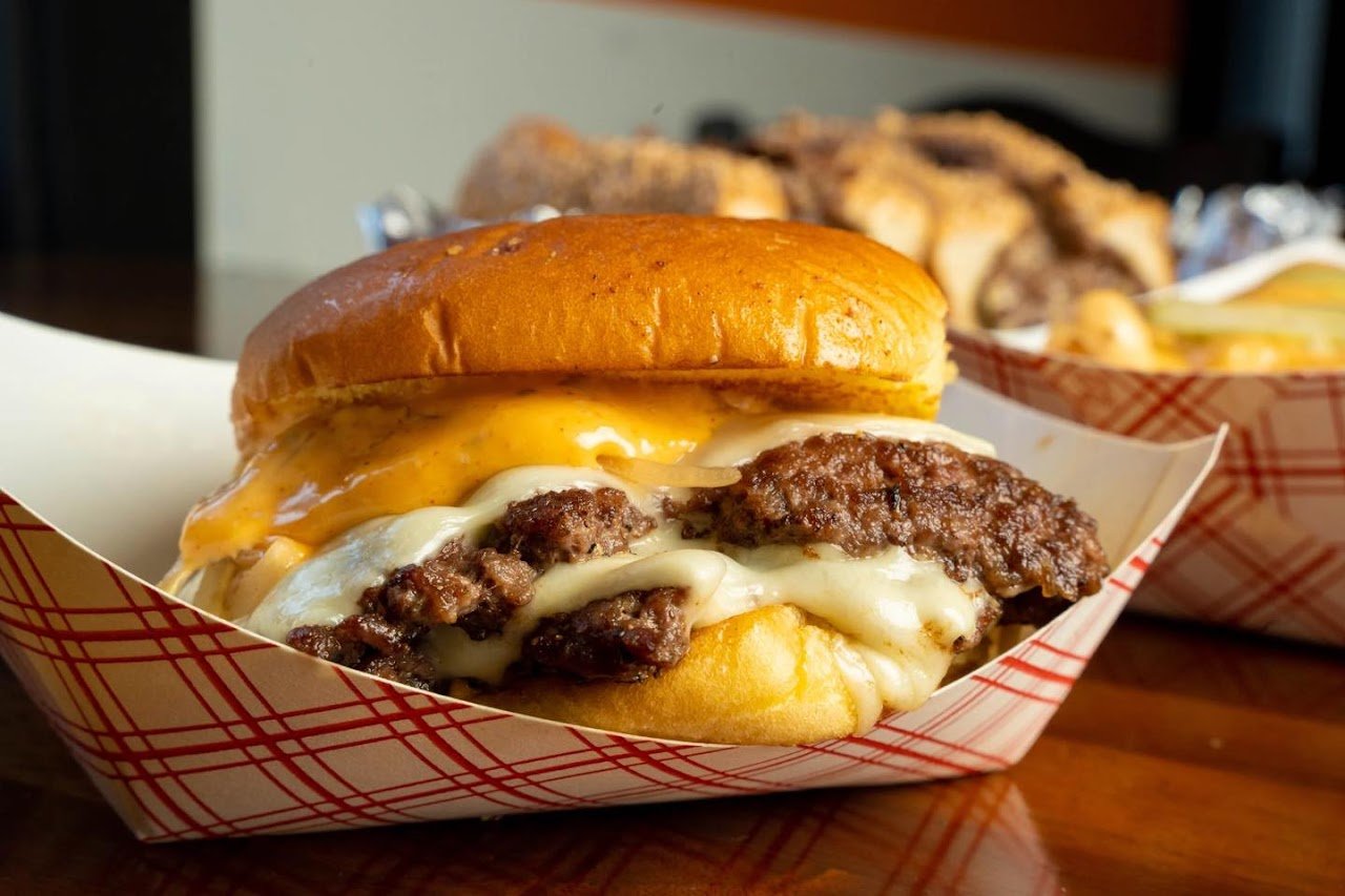 Cousin's Burger