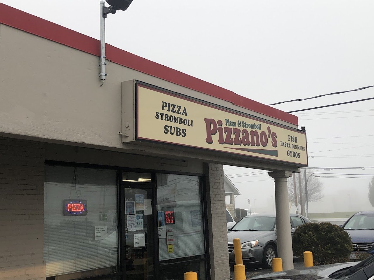 Pizzano's