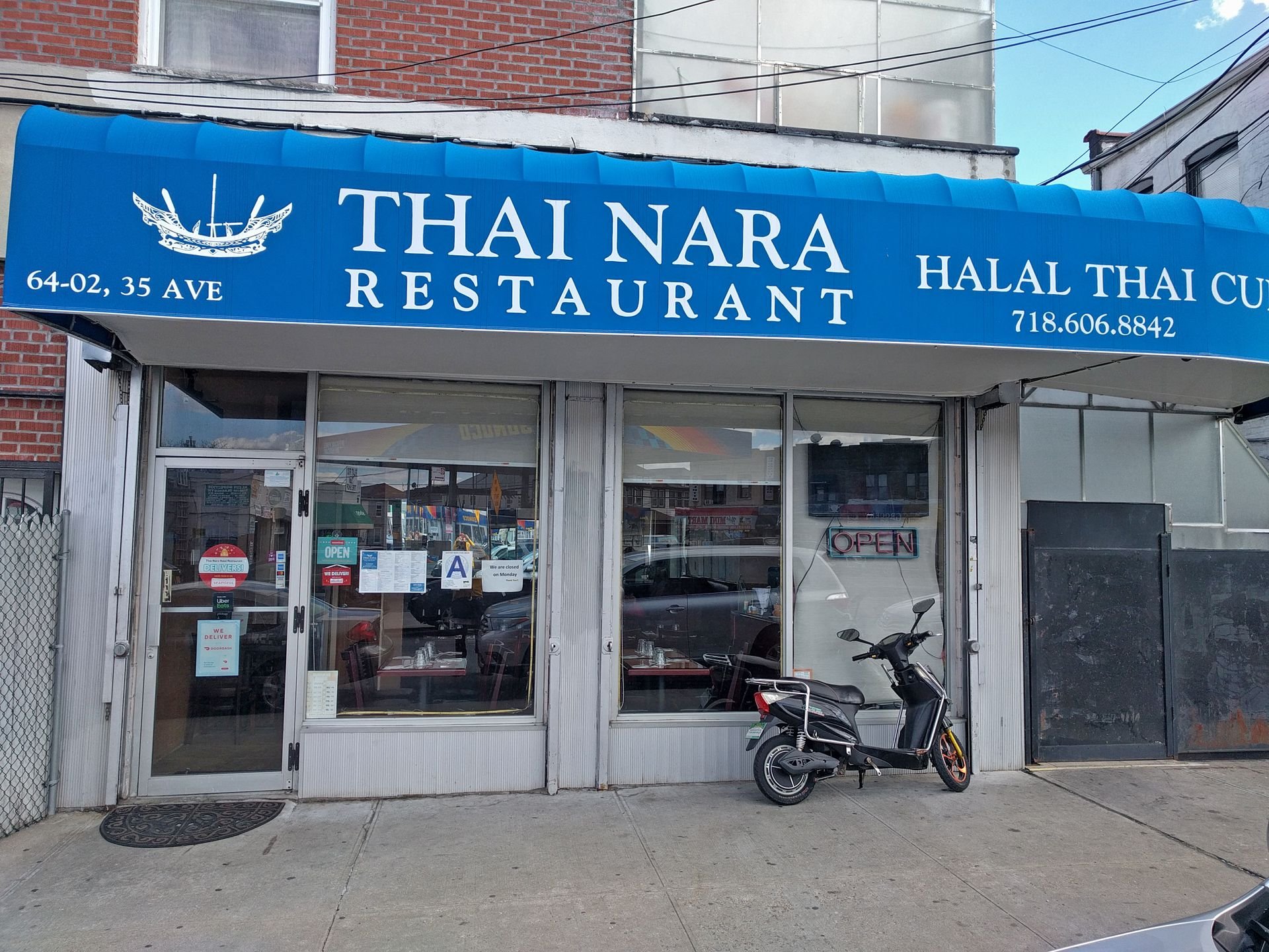 Thai Nara — Websearch photo