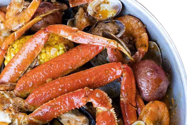 Meet Revolving Hotpot & Cajun Seafood — Websearch photo