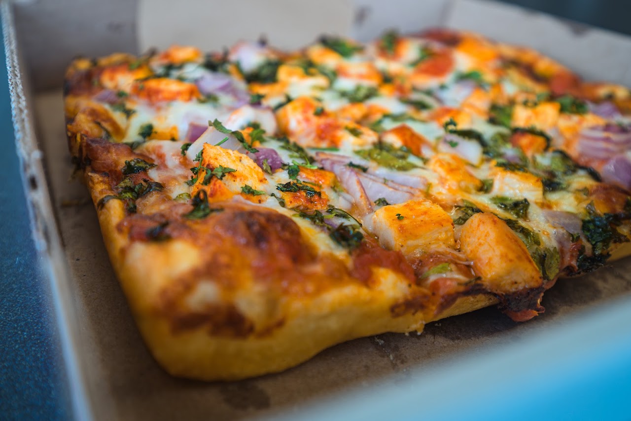 Amar Pizza