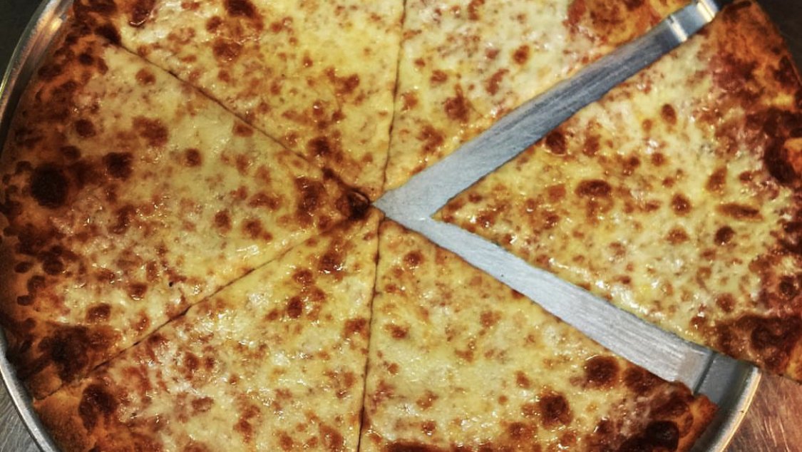Husky Pizza
