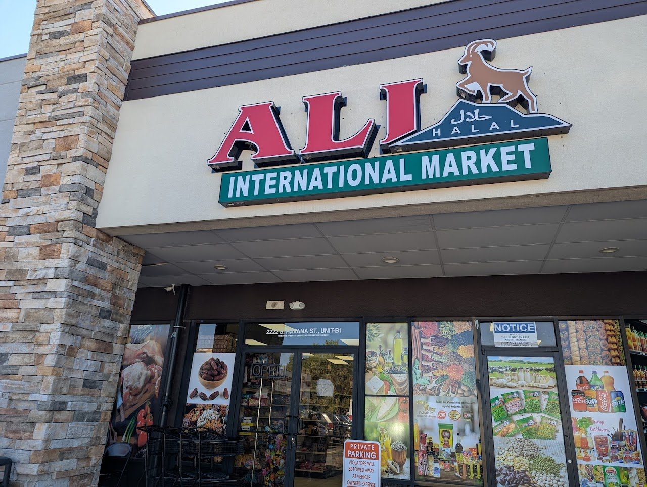 Ali International Market & Bakery