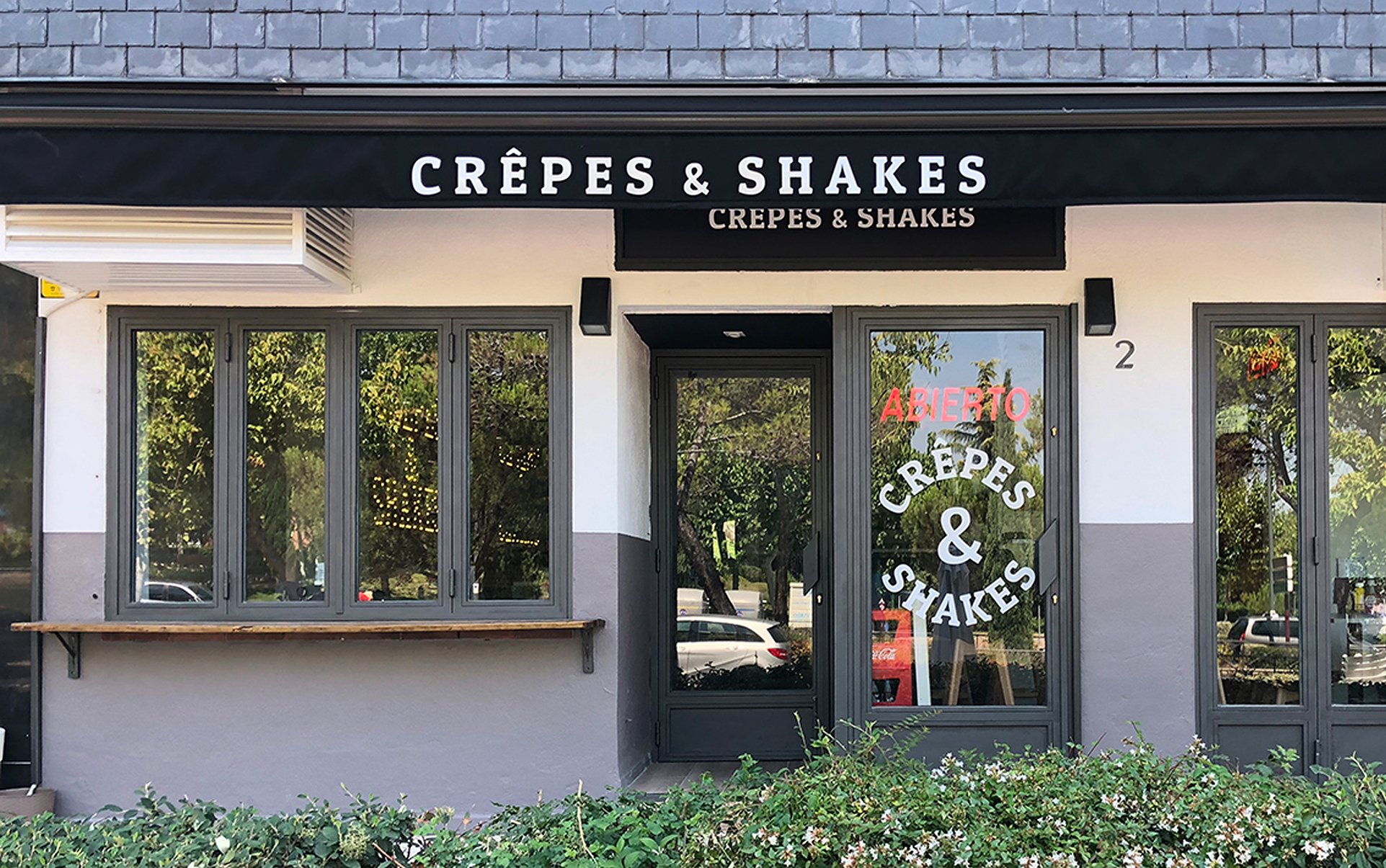 Crepes & Shakes — Websearch photo