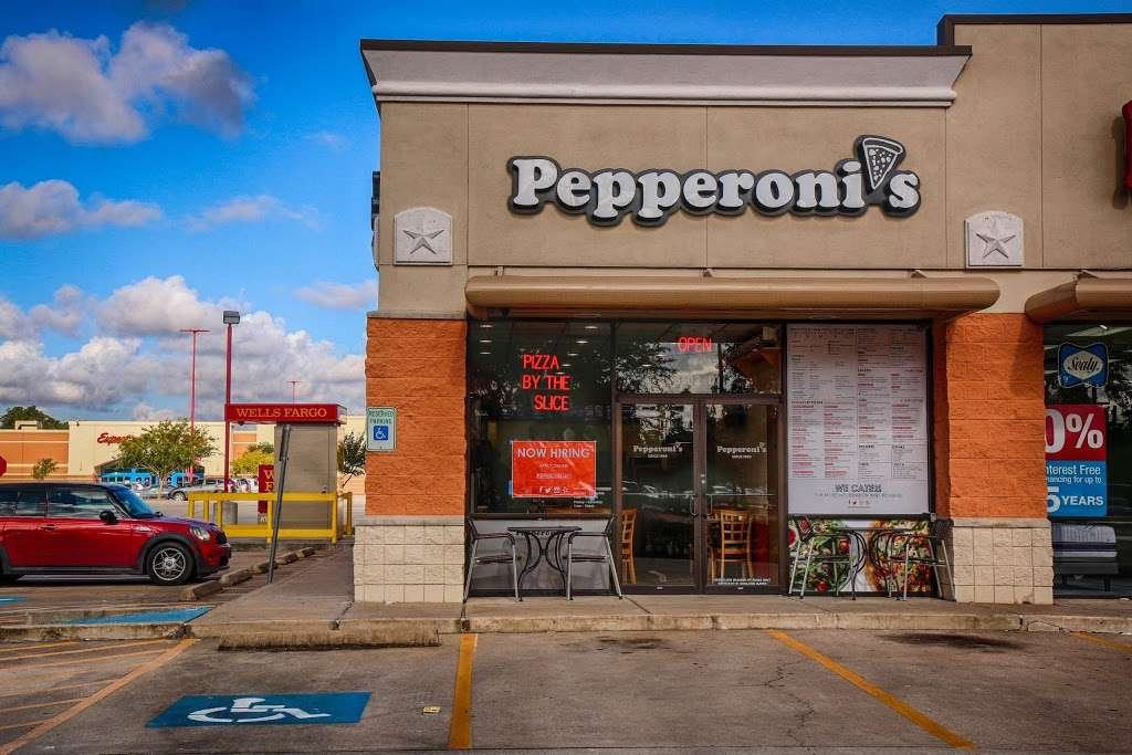 Pepperoni's — Websearch photo
