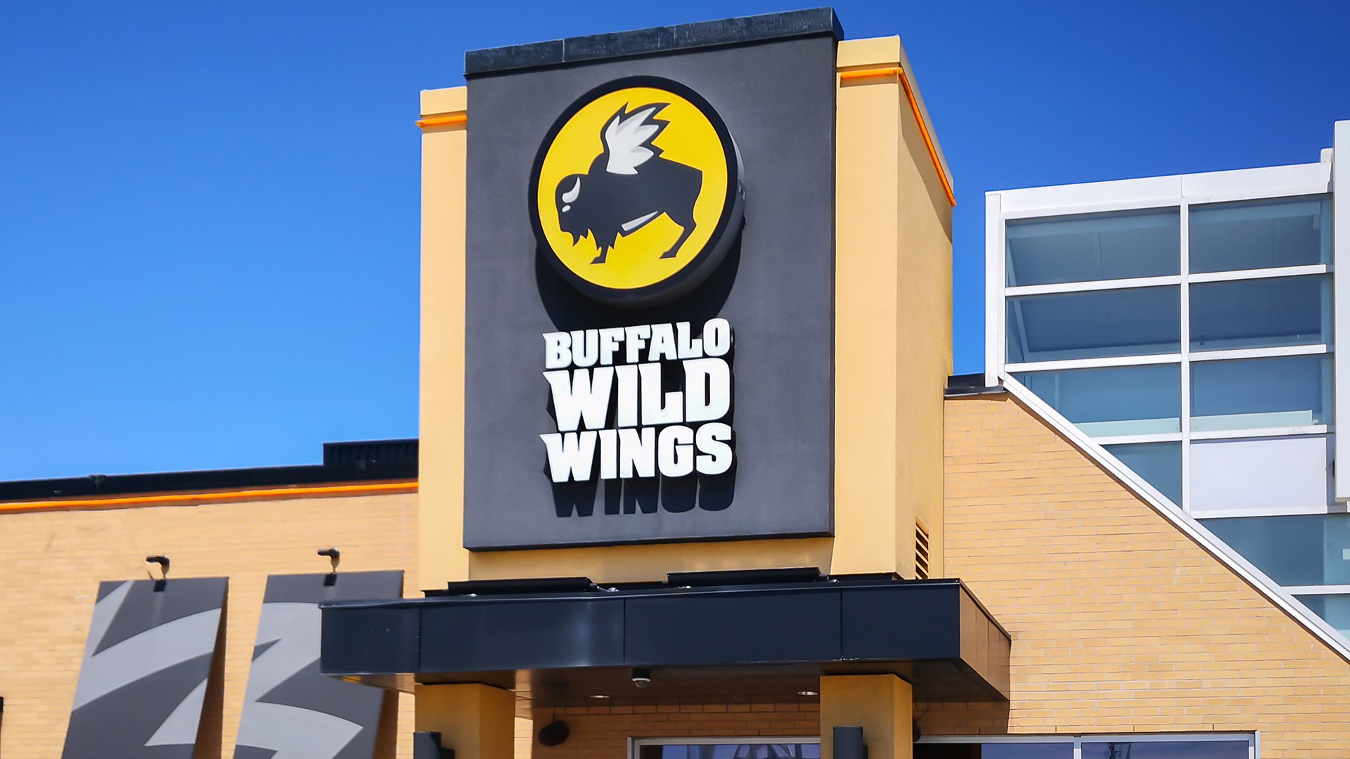 Buffalo Wild Wings — Websearch photo